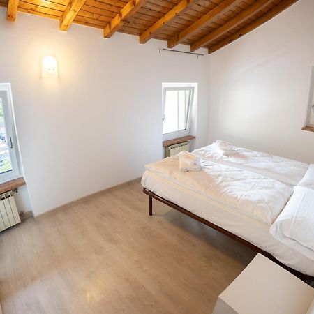 Casa Cico Apartment Малчезине Екстериор снимка