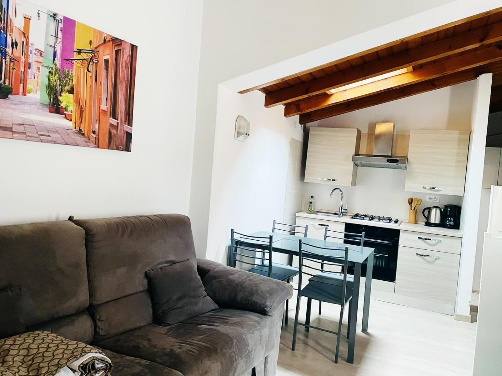 Casa Cico Apartment Малчезине Екстериор снимка