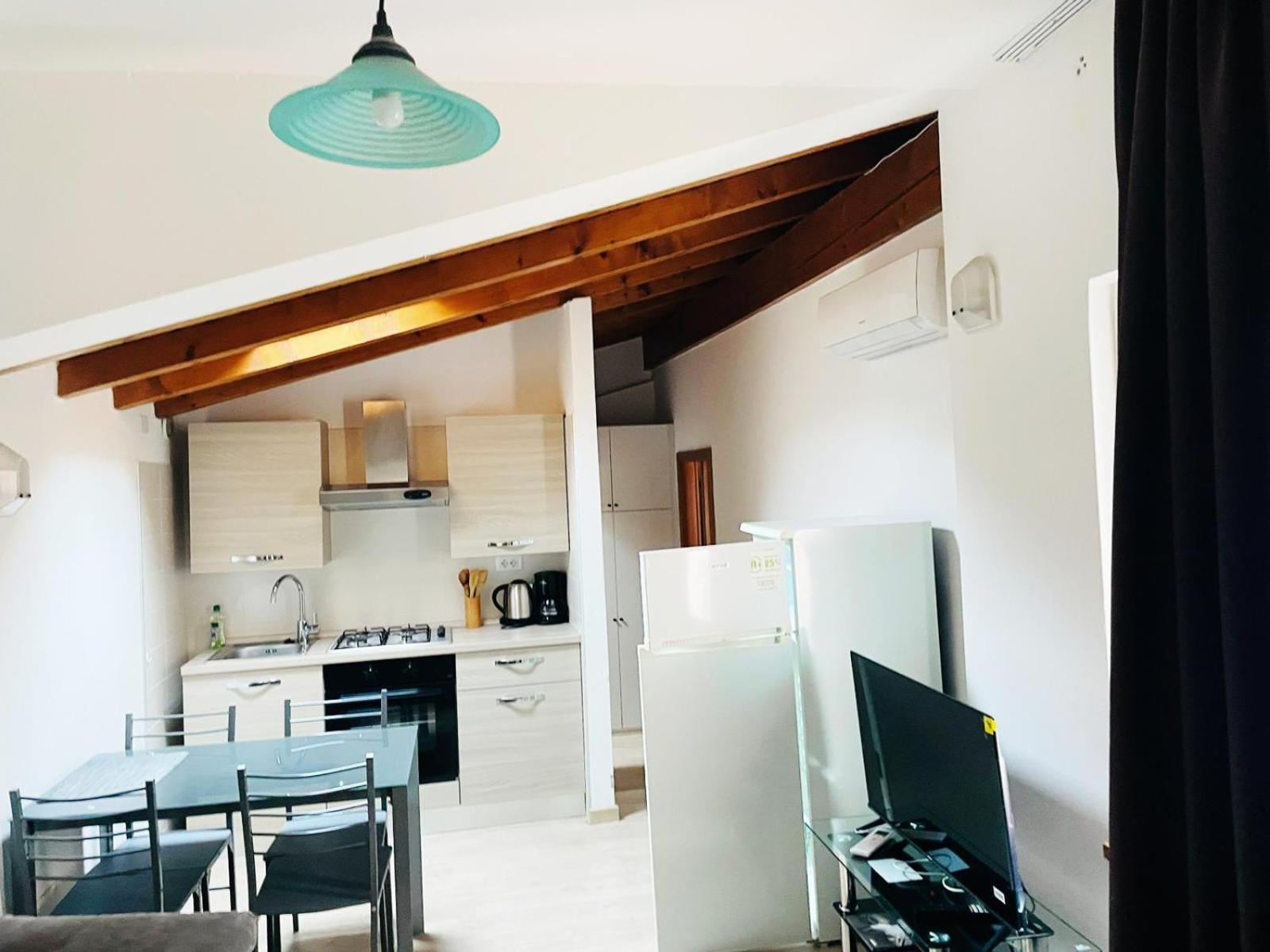 Casa Cico Apartment Малчезине Екстериор снимка